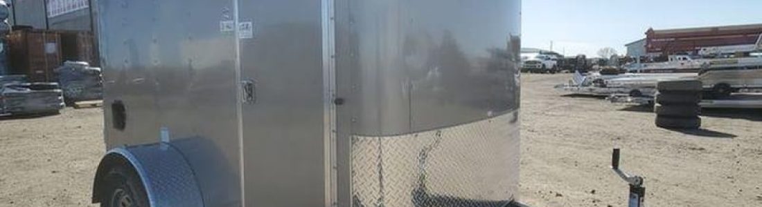 enclosed cargo trailers canada